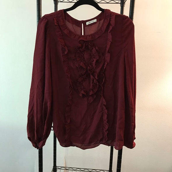Max Studio Red Blouse - Picture 4 of 4